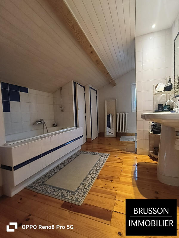 Villa - 192 m² - 5 pièces