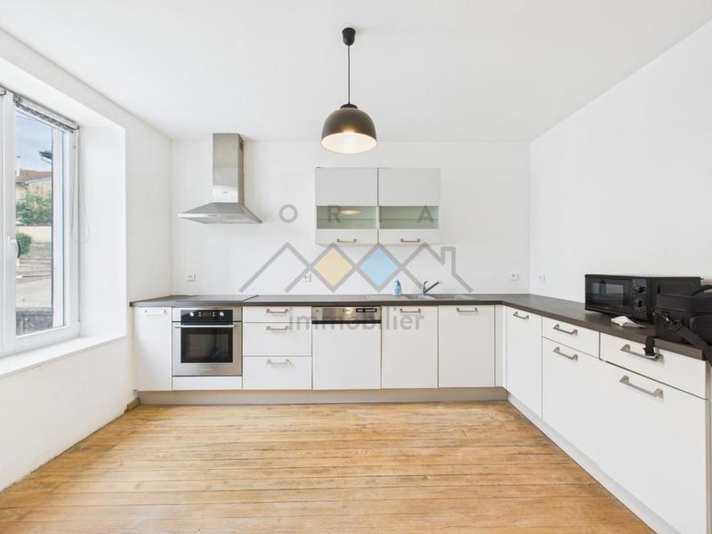 Maison de village - 96 m² - 3 pièces