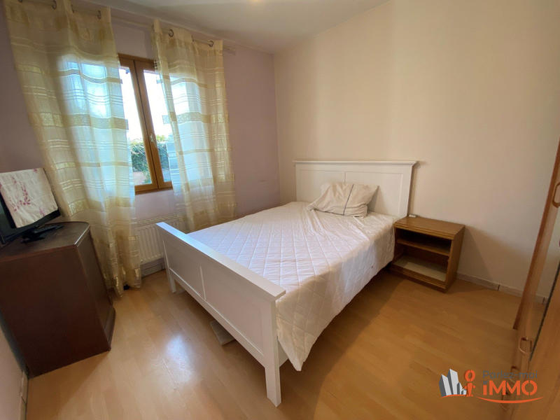 Villa - 99 m² - 4 pièces