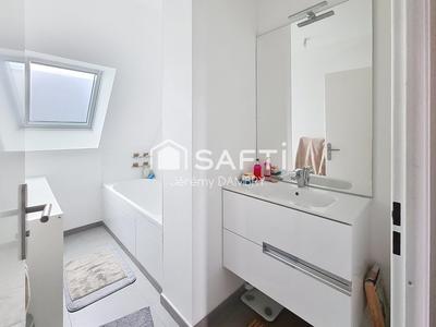 Maison - 101 m² - 4 pièces