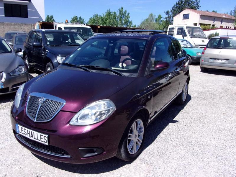 Lancia Ypsilon 1,4 Platino Boite Auto