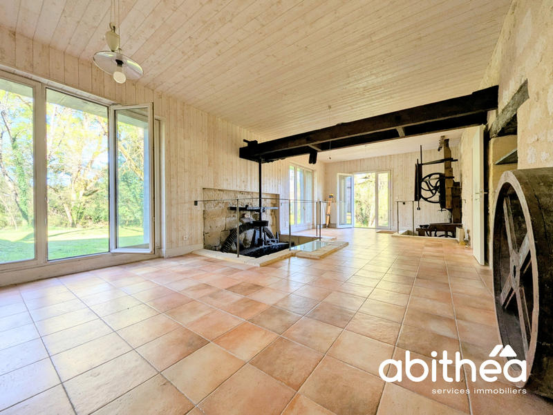 Maison - 164 m² - 6 pièces