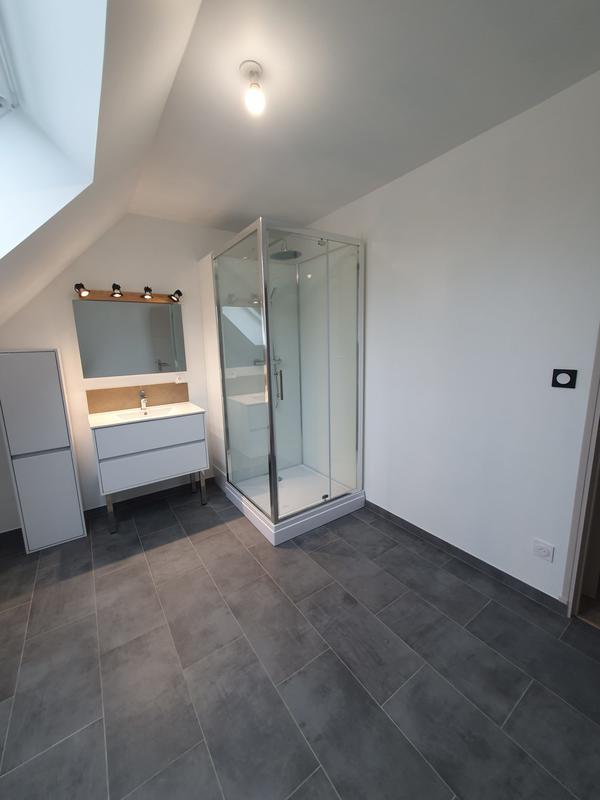 Maison - 153 m² - 8 pièces