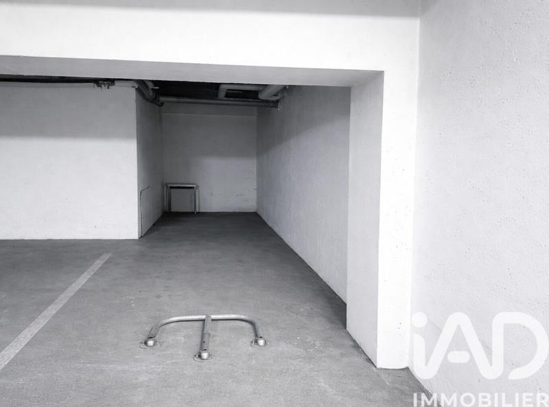 Parking - 20 m²