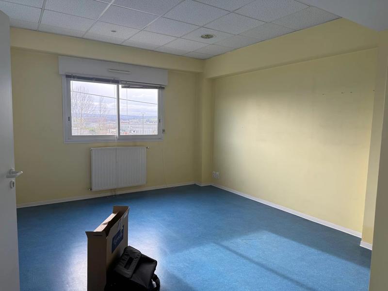 Bureau - 499 m²