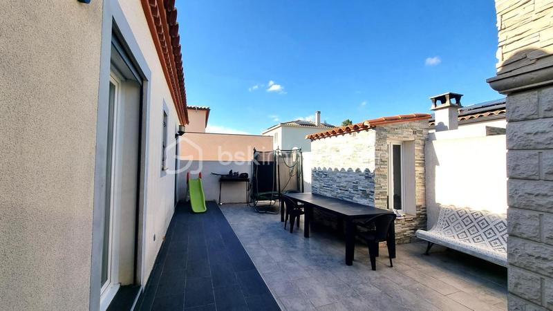 Maison - 93 m² - 4 pièces