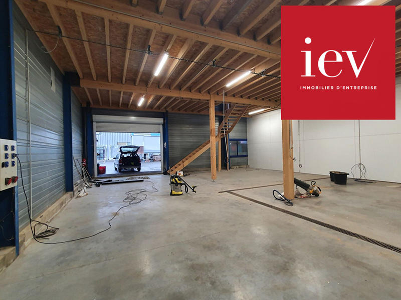 Local d'activités - 480 m²