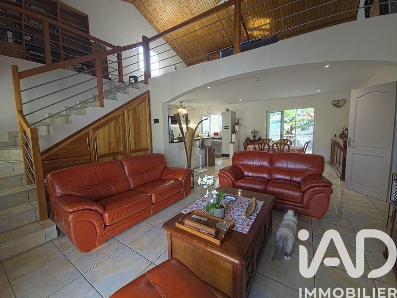 Maison - 150 m² - 5 pièces