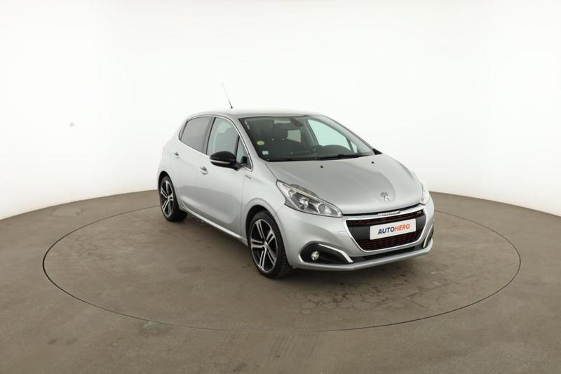Peugeot 208 1.6 Blue-HDi Gt Line 5p 120 ch