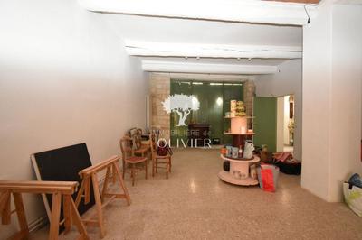 Maison - 445 m² - 10 pièces