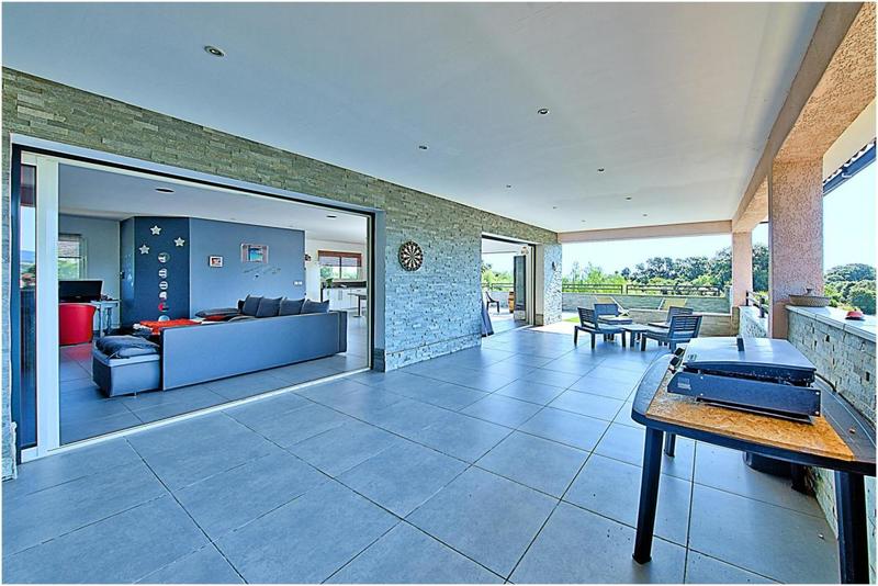 Maison d'architecte - 250 m² - 7 pièces