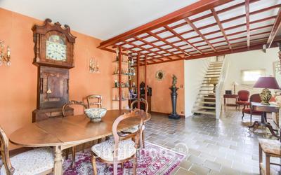 Maison - 168 m² - 7 pièces