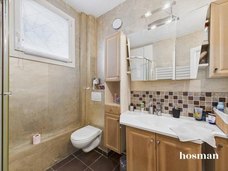 Appartement - 93 m² - 3 pièces