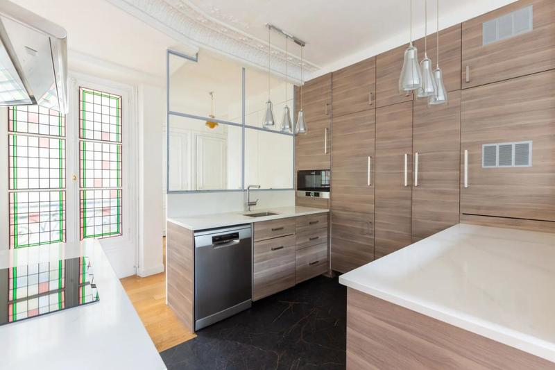 Appartement - 110 m² - 5 pièces