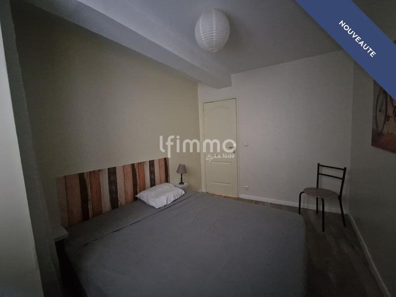 Immeuble - 104 m² - 6 pièces