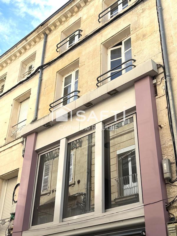 Local commercial - 115 m² - 4 pièces