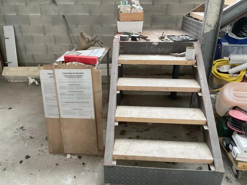 Loft - 237 m² - 2 pièces