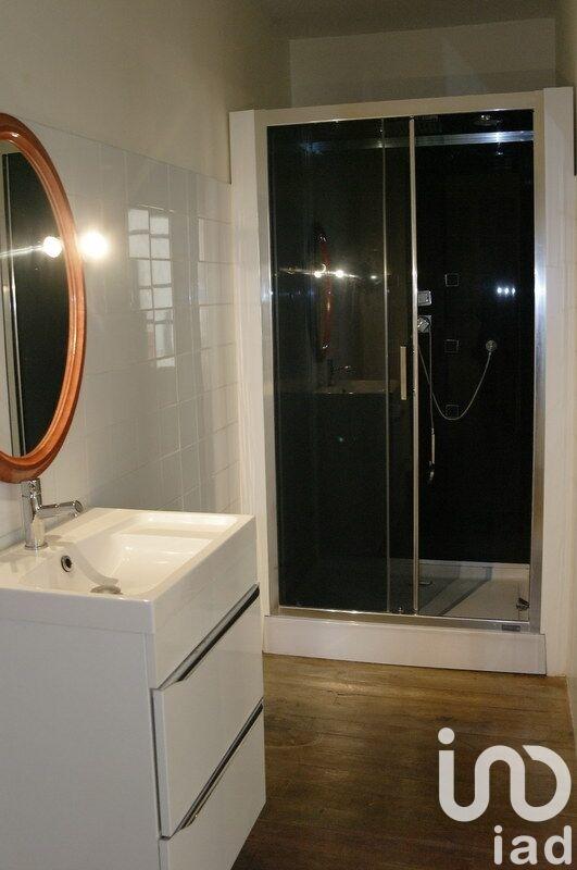 Maison - 229 m² - 15 pièces