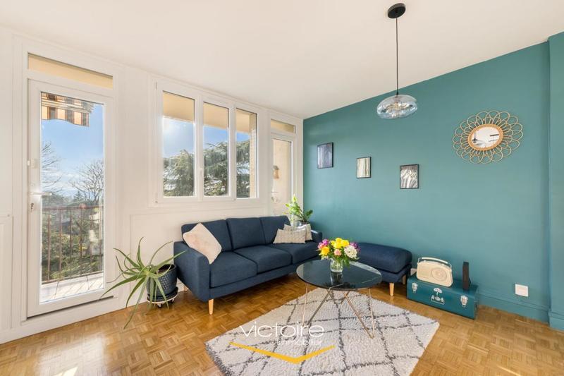 Appartement - 83 m² - 4 pièces