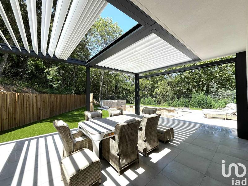 Maison - 145 m² - 5 pièces