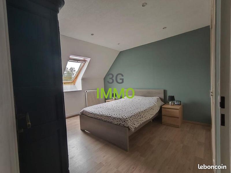 Maison - 90 m² - 5 pièces