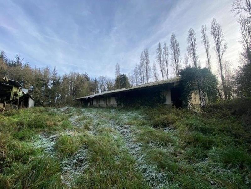 Maison - 330 m² - 5 pièces