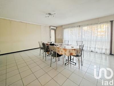 Appartement - 121 m² - 5 pièces