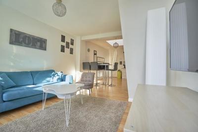 Appartement - 115 m² - 6 pièces