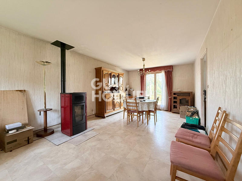 Maison - 90 m² - 4 pièces