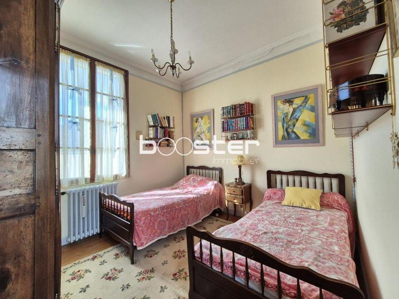 Maison ancienne - 162 m² - 6 pièces