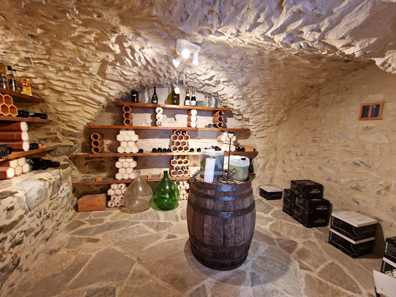 Maison - 240 m² - 6 pièces