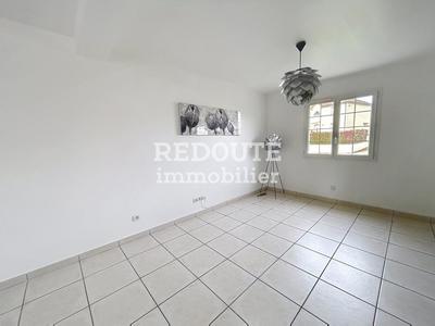 Maison - 106 m² - 6 pièces