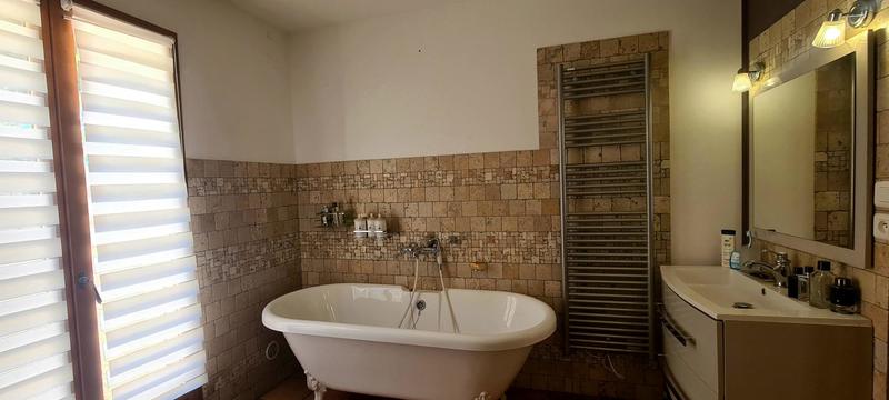 Maison - 144 m² - 5 pièces