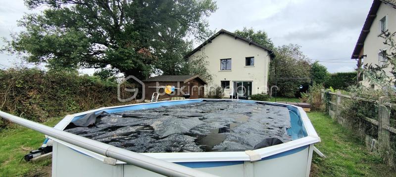 Maison traditionnelle - 128 m² - 6 pièces