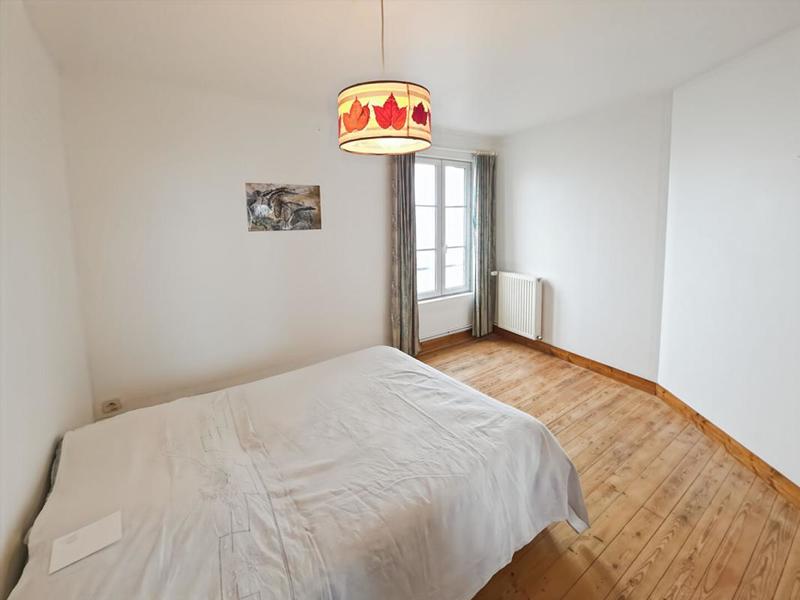 Maison - 202 m² - 7 pièces