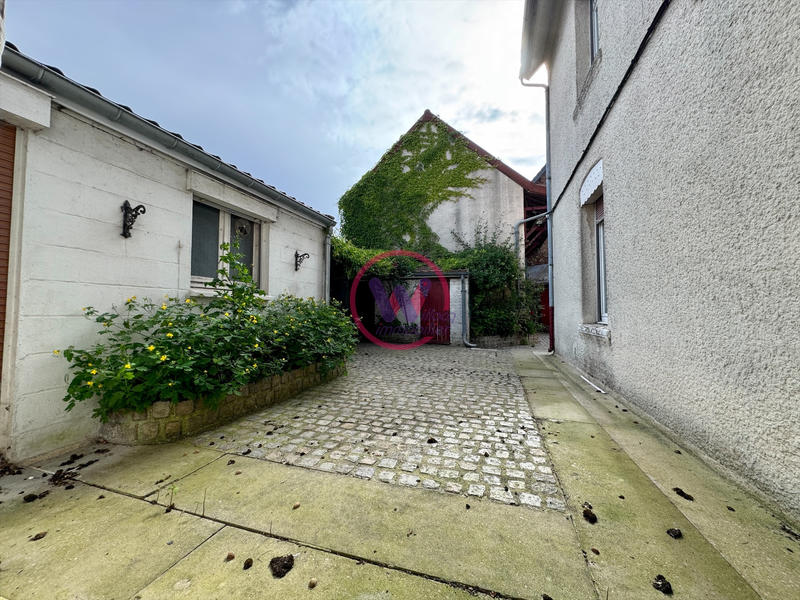 Maison - 122 m² - 4 pièces