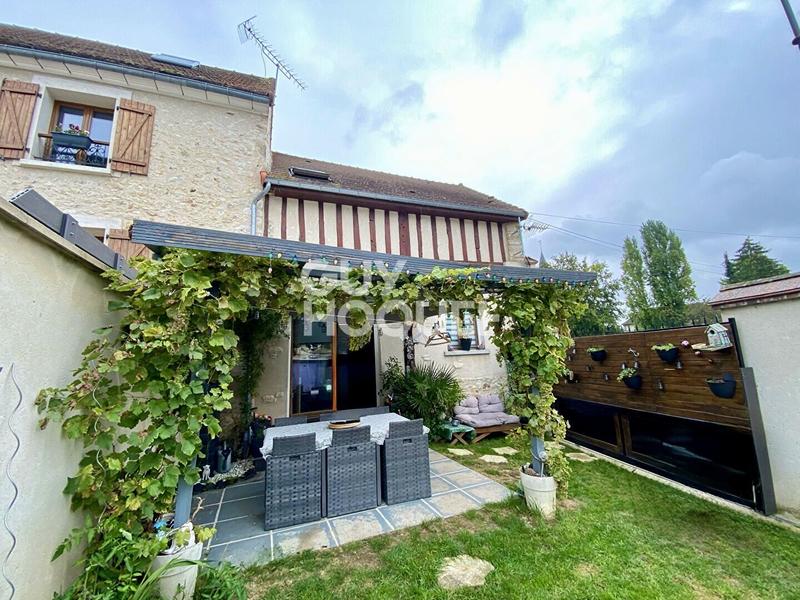 Maison - 82 m² - 5 pièces