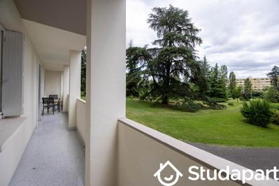 Chambre - 9 m² - 1 pièce