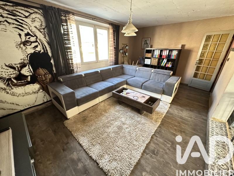 Maison - 182 m² - 8 pièces