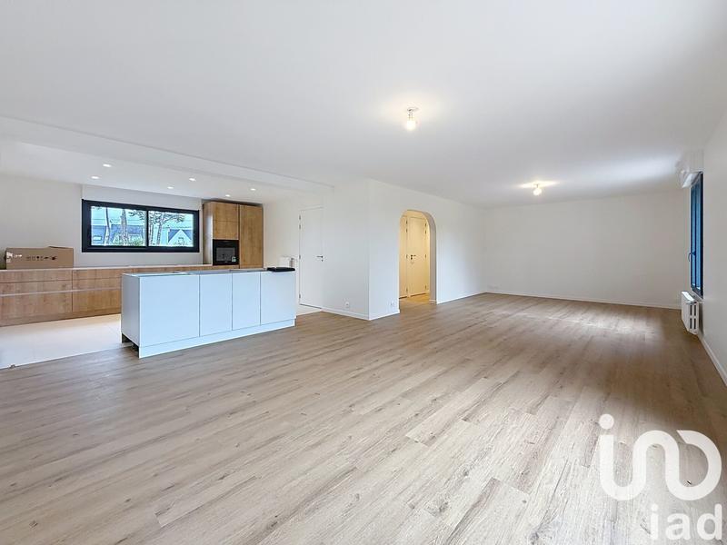 Maison - 166 m² - 8 pièces