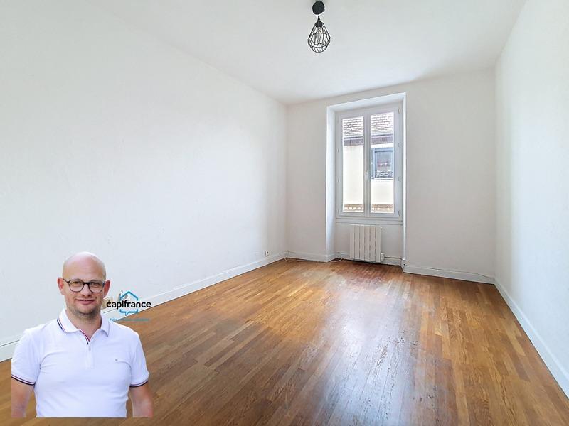 Immeuble - 115 m² - 5 pièces