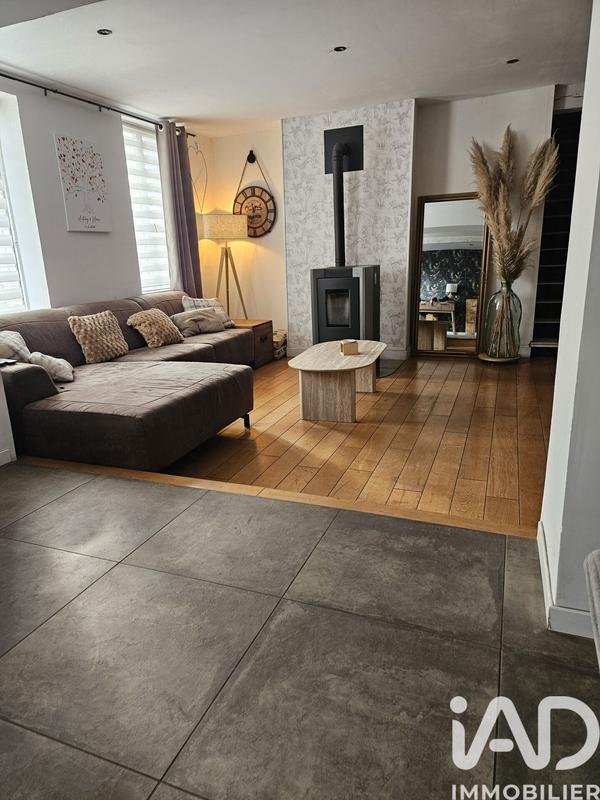 Maison - 160 m² - 8 pièces