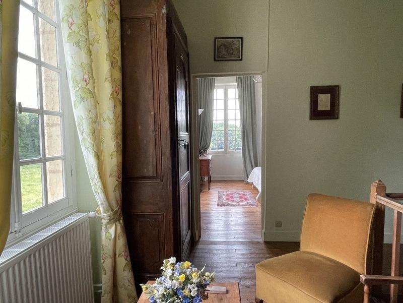 Maison - 234 m² - 6 pièces