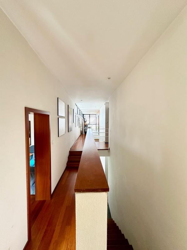 Maison - 187 m² - 7 pièces