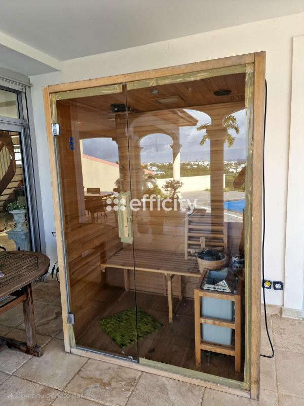 Maison - 168 m² - 4 pièces