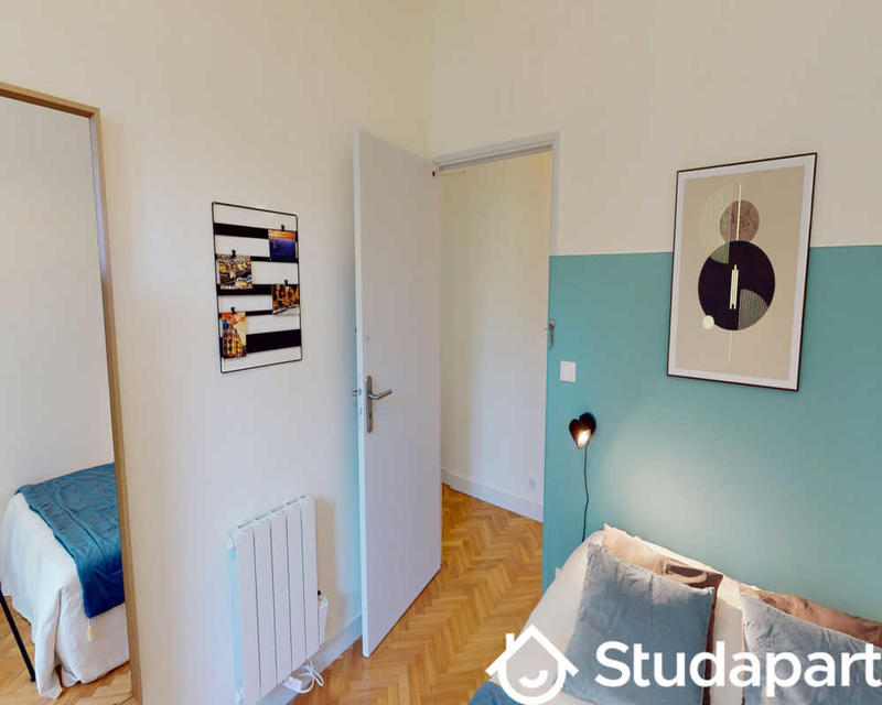 Chambre - 110 m² - 1 pièce