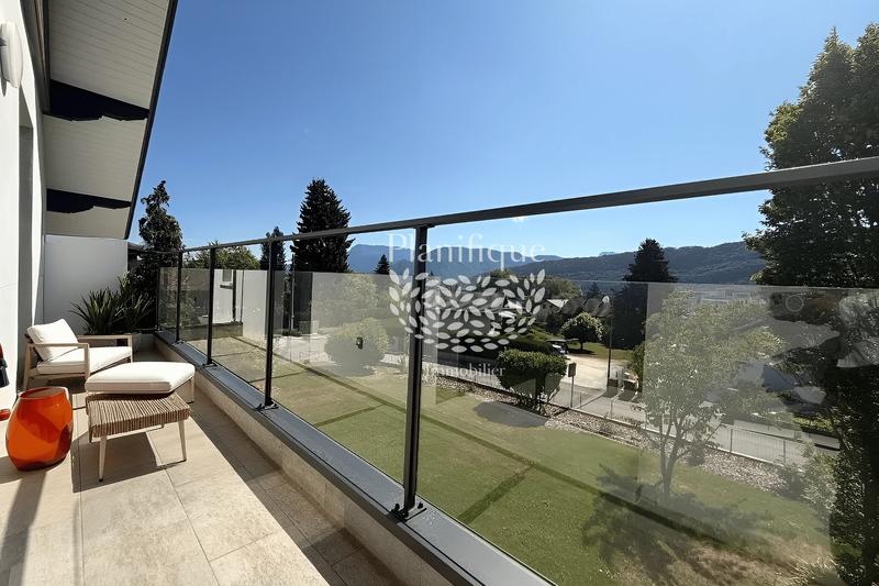 Appartement - 125 m² - 4 pièces