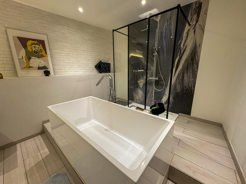 Loft - 170 m² - 3 pièces