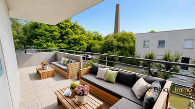 Appartement - 93 m² - 4 pièces