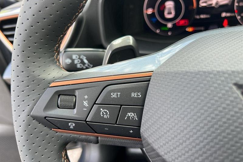 Cupra Leon E-Hybrid 1.4 Tsi 204 Dsg